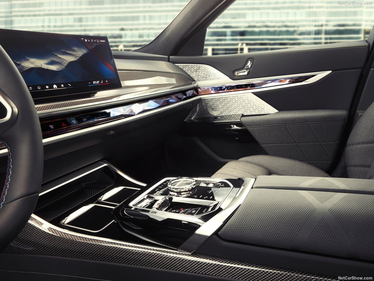 2024 - BMW i7 M70 xDRIVE, foto 206