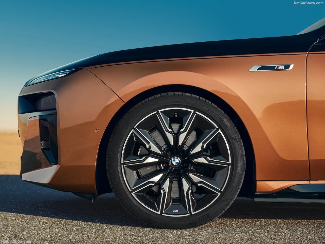 2024 - BMW i7 M70 xDRIVE, foto 238