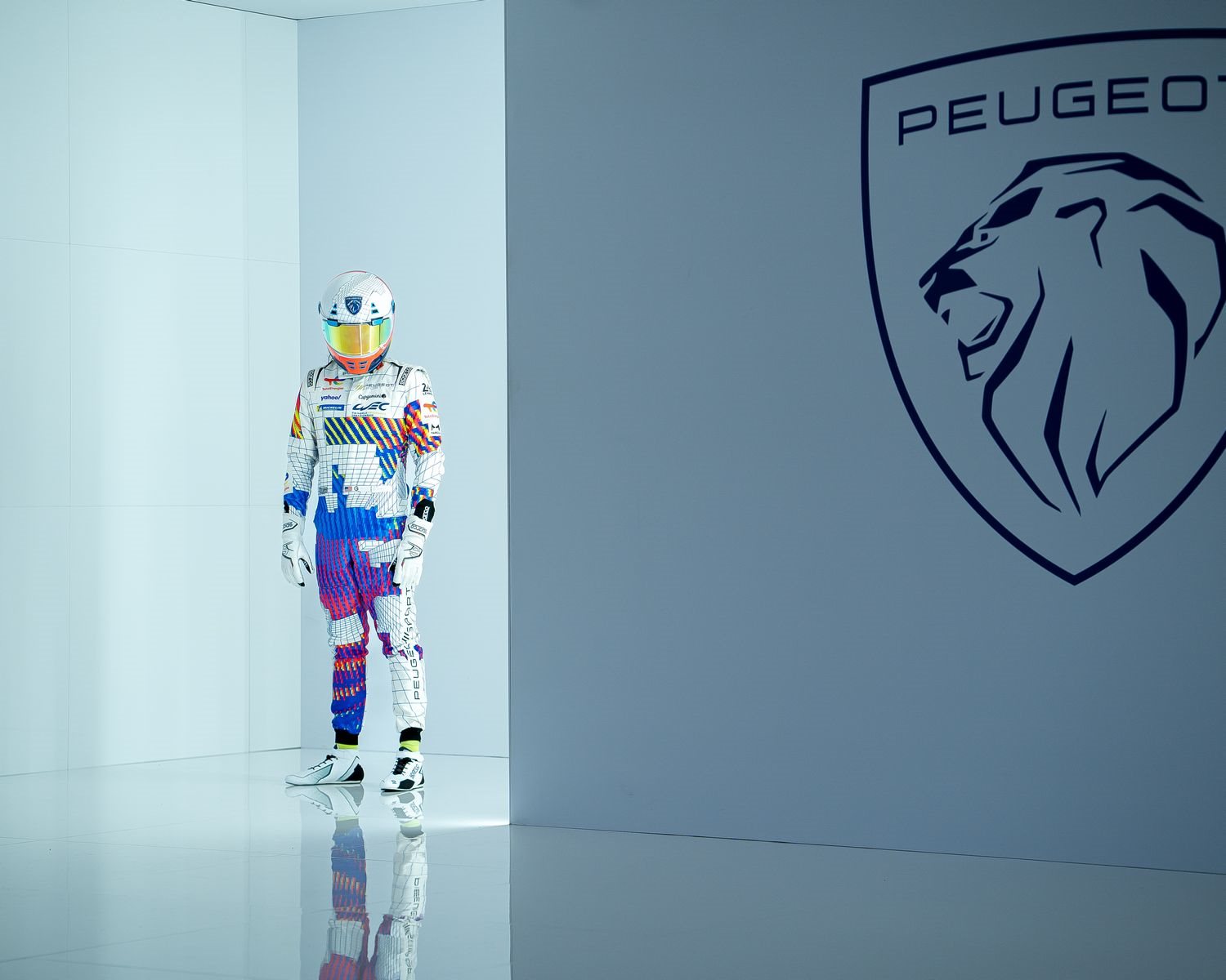 PEUGEOT 9X8 HYPERCAR BY J. DEMSKY, foto 15
