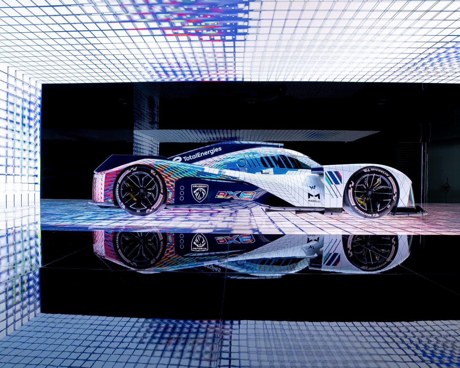 PEUGEOT 9X8 HYPERCAR BY J. DEMSKY, foto 18
