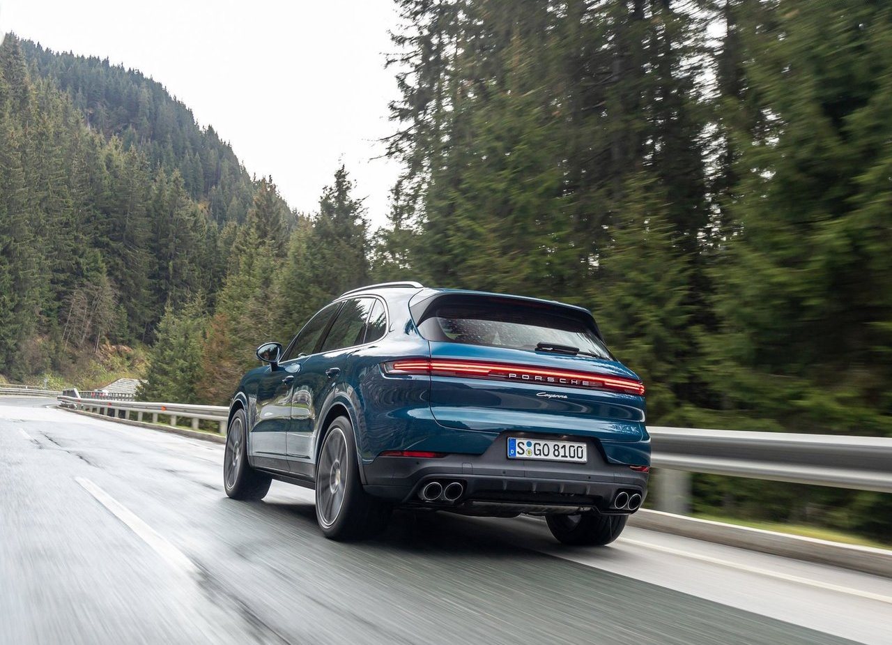 2024 - PORSCHE CAYENNE, foto 38