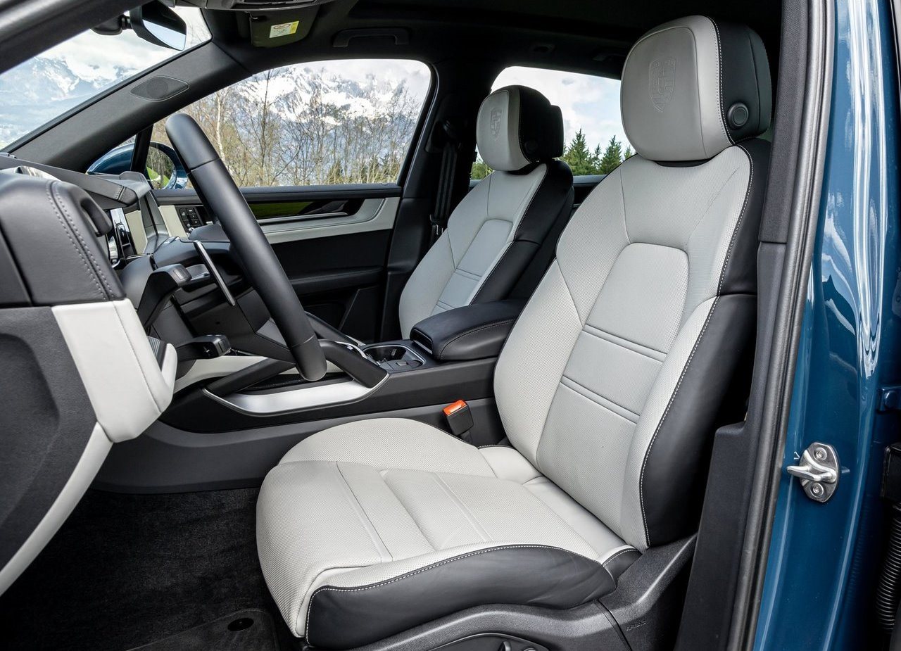 2024 - PORSCHE CAYENNE, foto 60