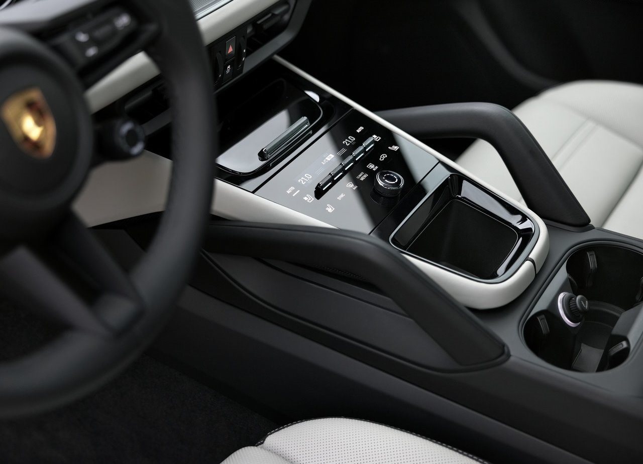 2024 - PORSCHE CAYENNE, foto 68
