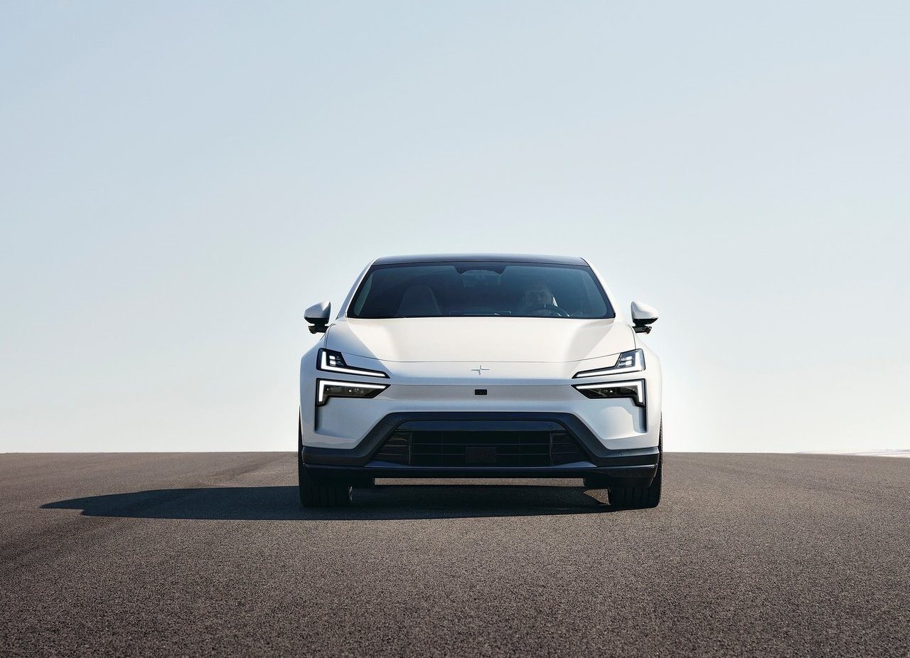 POLESTAR 4, foto 4