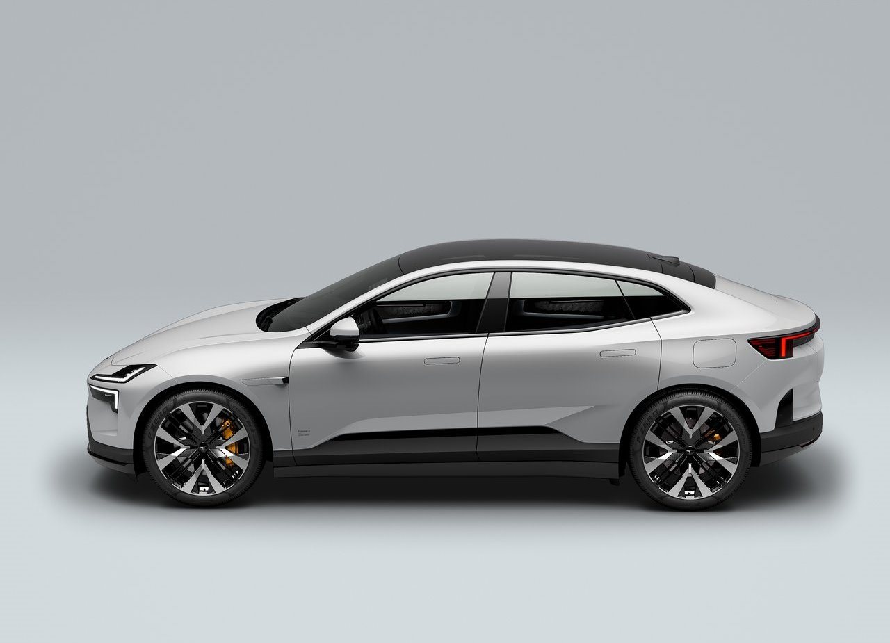 POLESTAR 4, foto 11