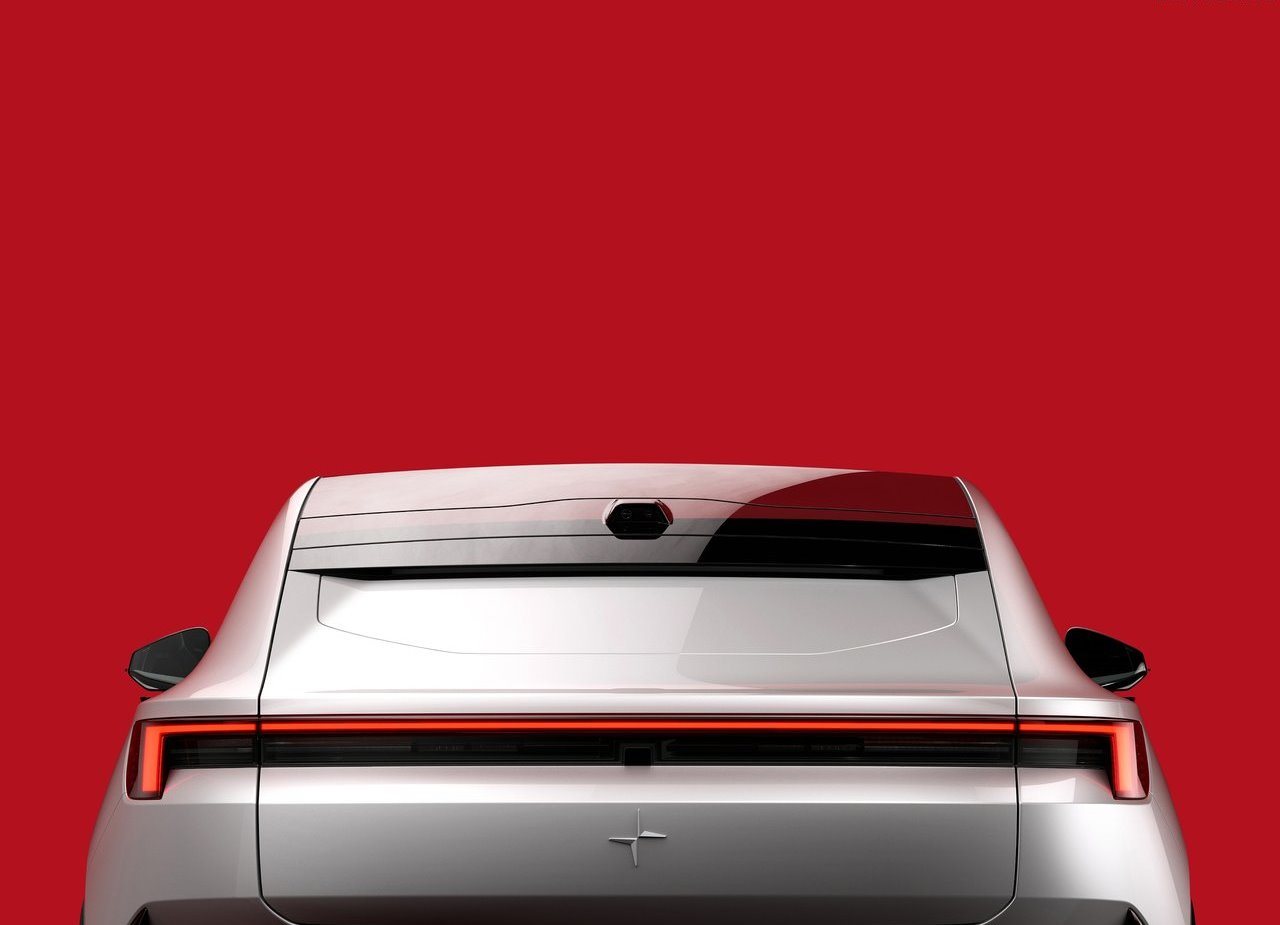 POLESTAR 4, foto 27