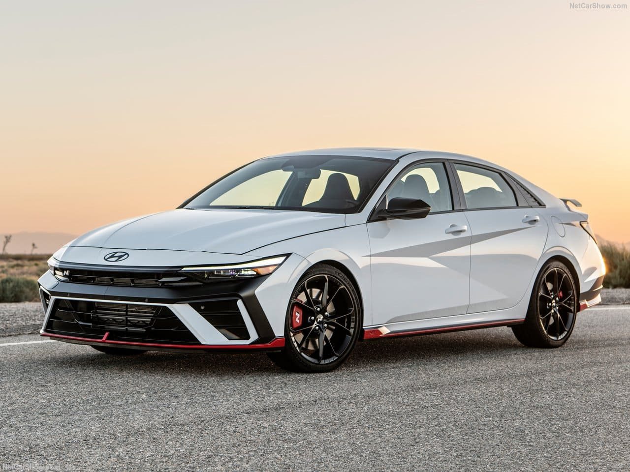 2024 - HYUNDAI ELANTRA N, foto 2
