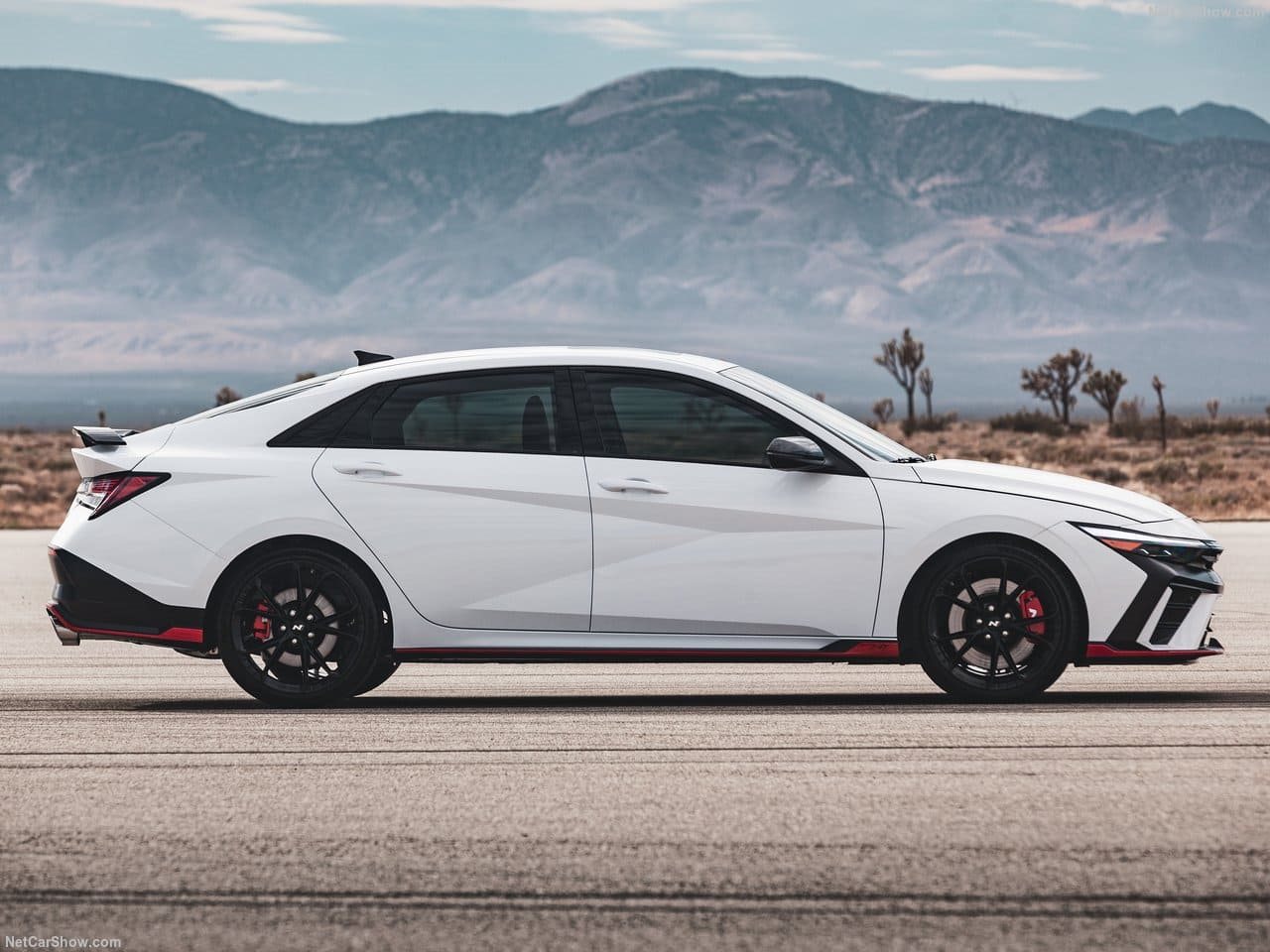 2024 - HYUNDAI ELANTRA N, foto 17