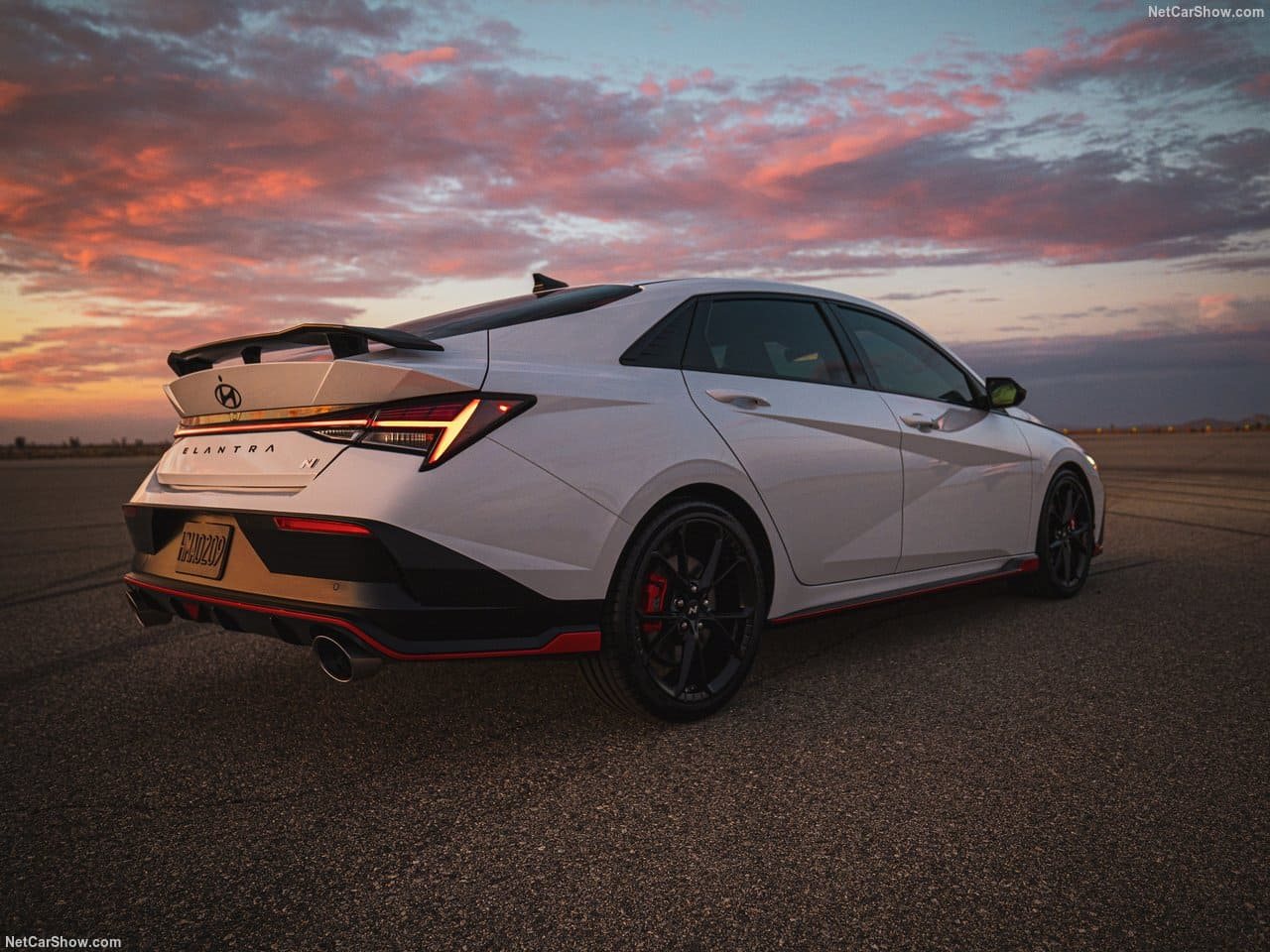 2024 - HYUNDAI ELANTRA N, foto 21