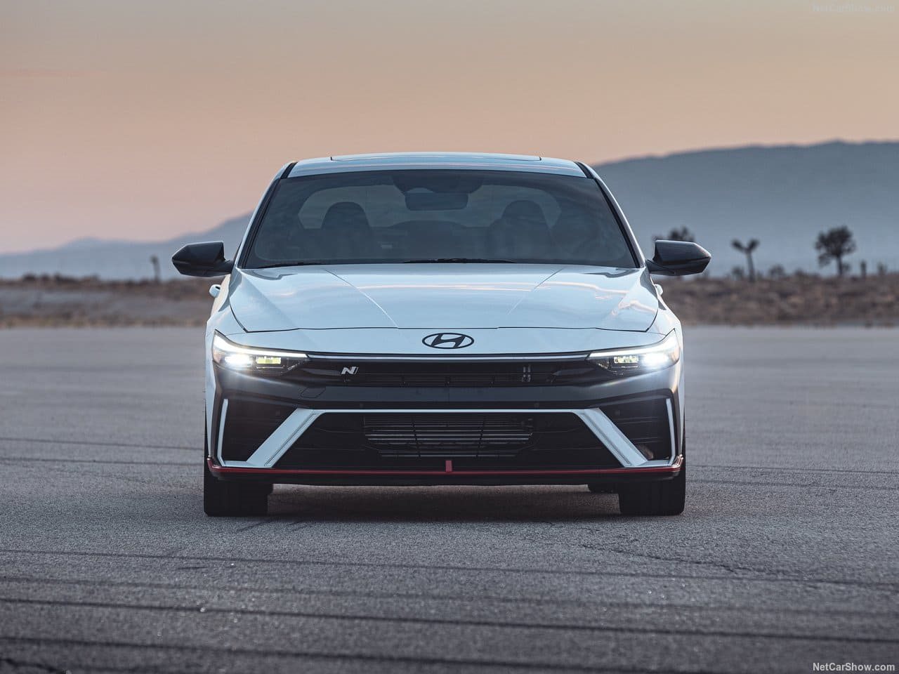 2024 - HYUNDAI ELANTRA N, foto 23