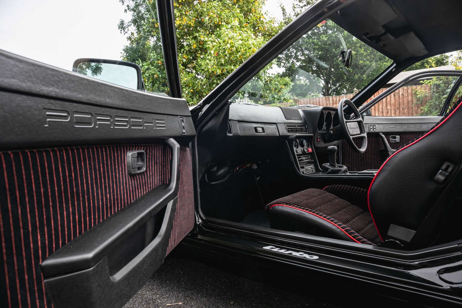 PORSCHE 924 CARRERA GT UK VERSION, foto 26