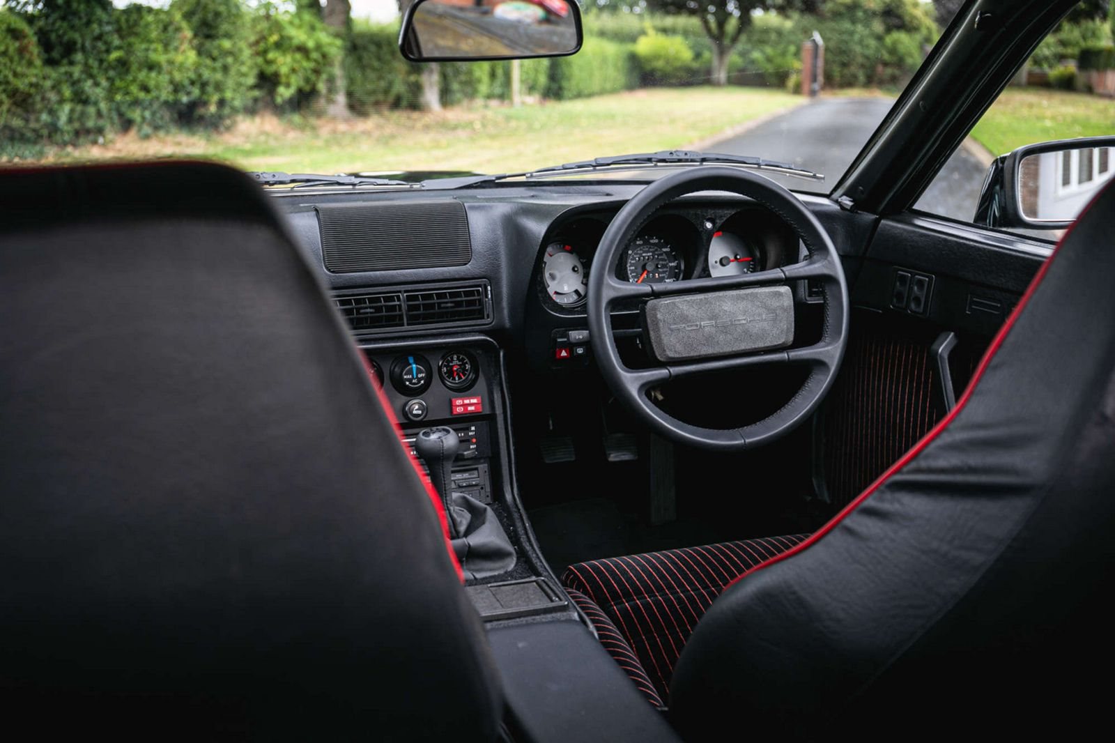 PORSCHE 924 CARRERA GT UK VERSION, foto 36