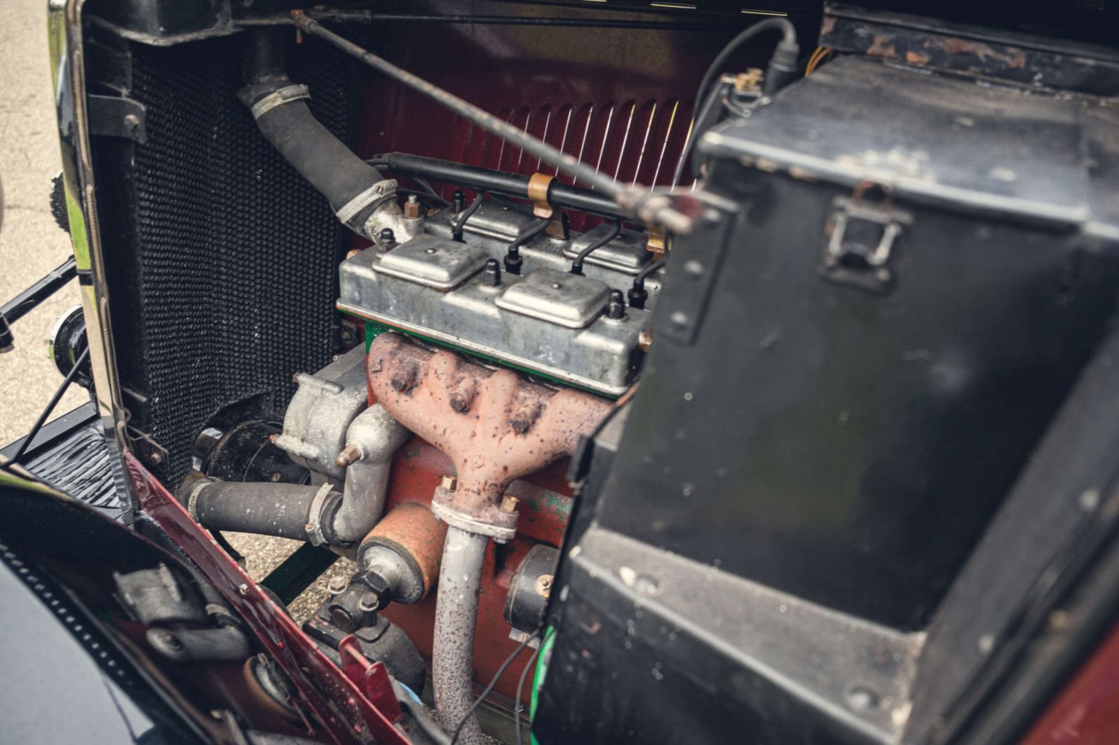 1934 - RILEY 9 MONACO SALOON MAROON, foto 29