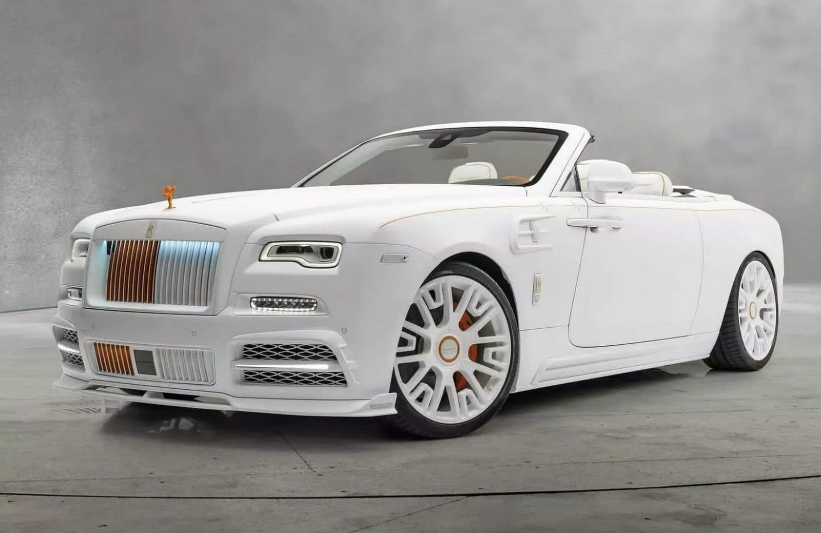 ROLLS-ROYCE DAWN PULSE EDITION BY MANSORY, foto 1