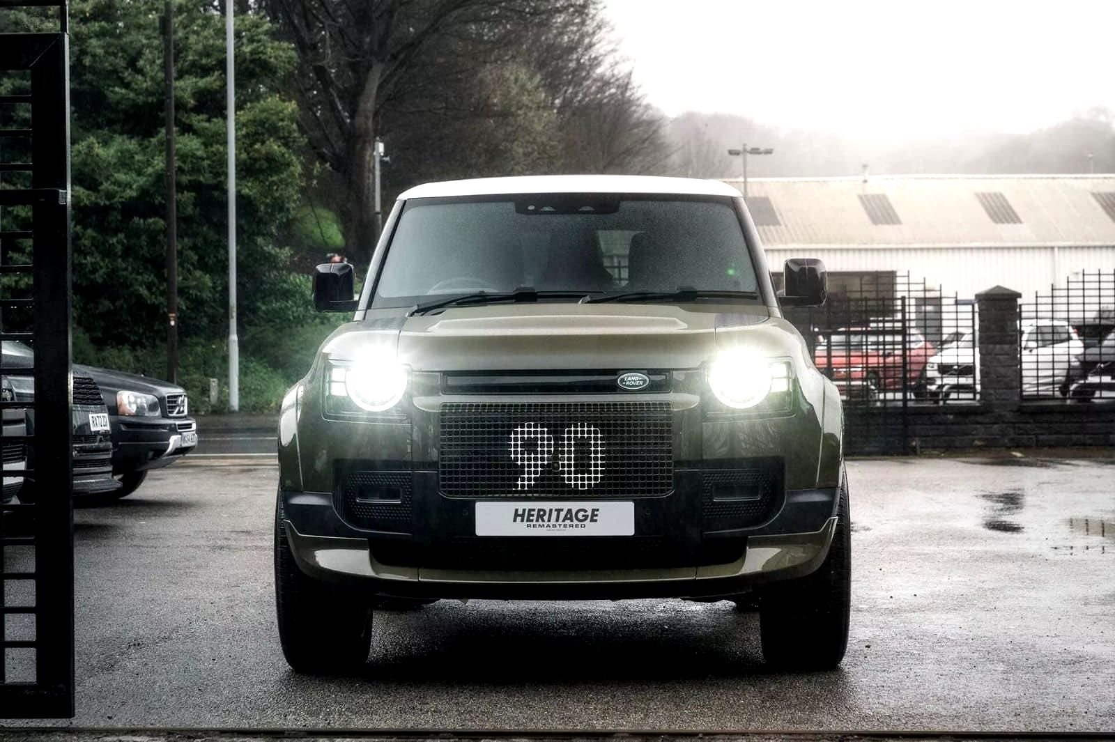 LAND ROVER DEFENDER HERITAGE REMASTERED BY KAHN, foto 3