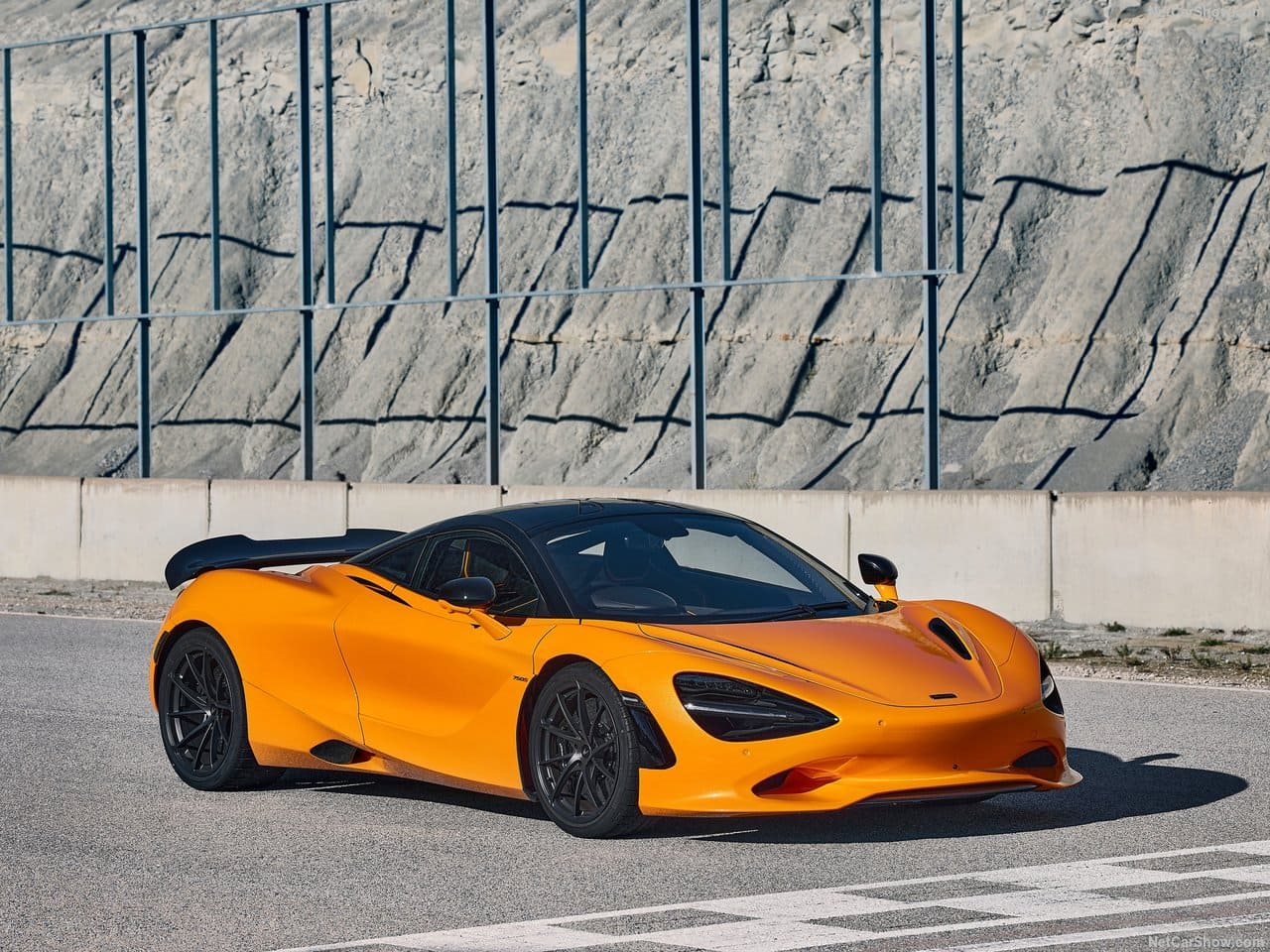 McLAREN 750S, foto 3