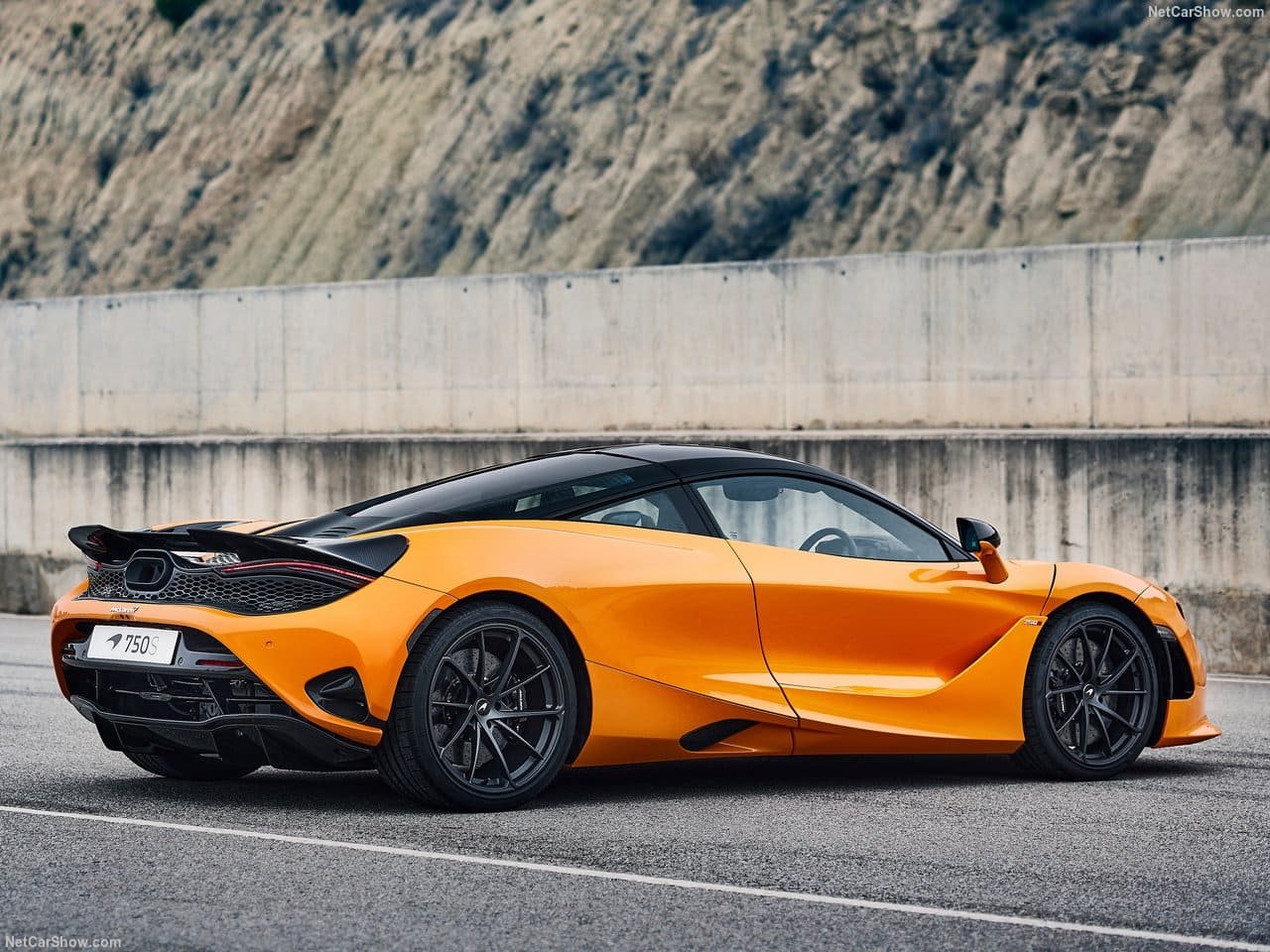 McLAREN 750S, foto 37