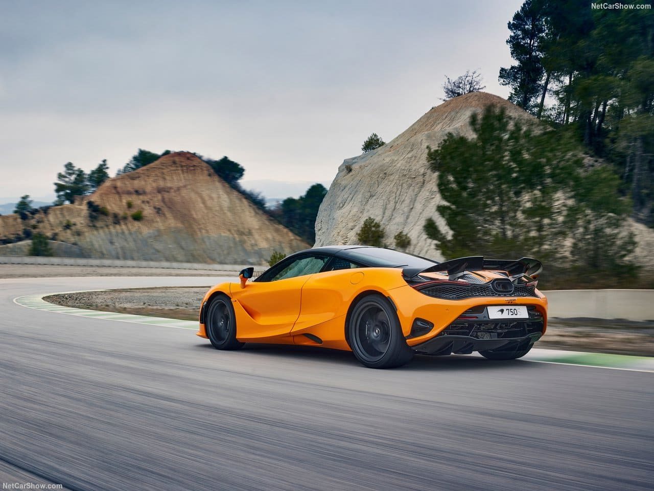 McLAREN 750S, foto 45