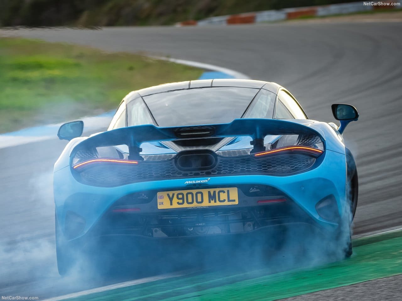 McLAREN 750S, foto 52