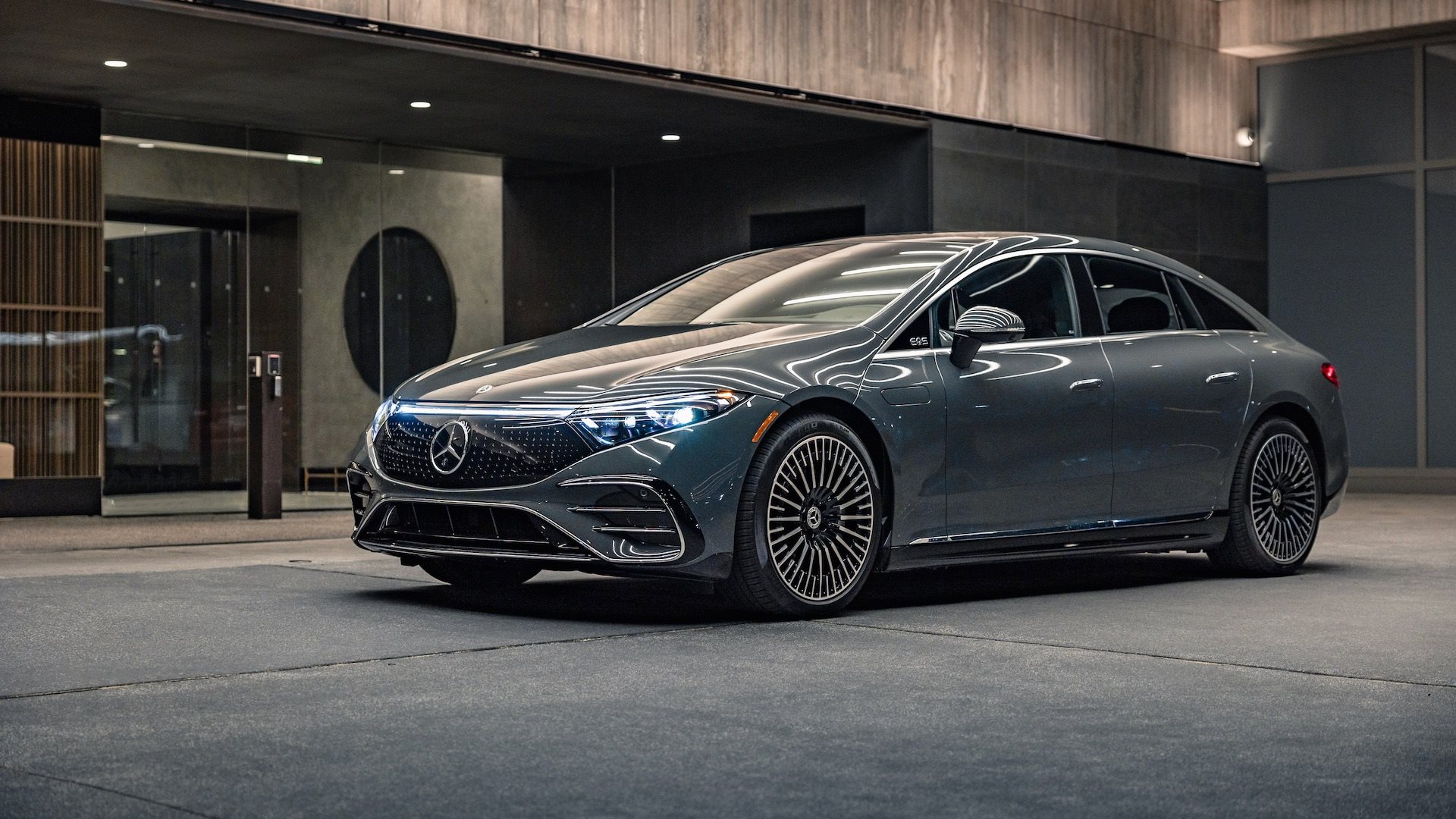 2023 - MERCEDES-BENZ EQS MANUFAKTUR SIGNATURE EDITION, foto 1