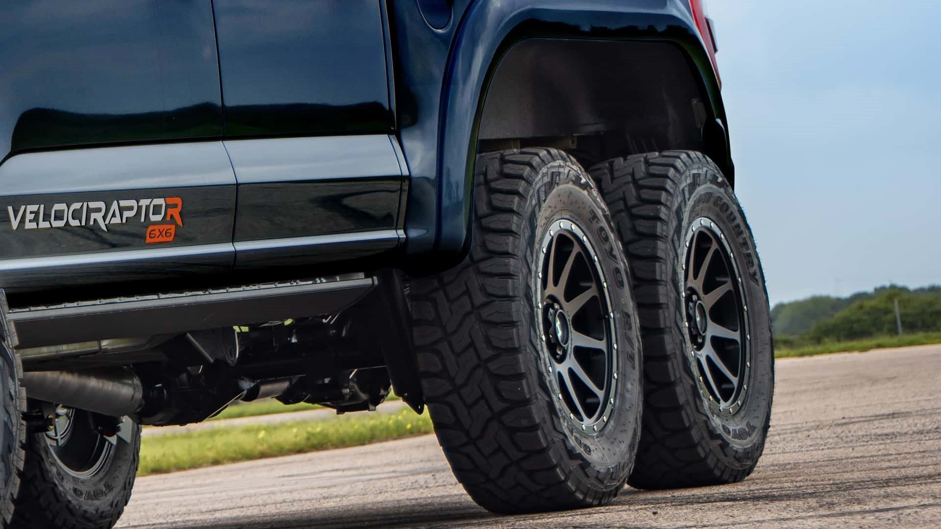 FORD F-150 VELOCIRAPTOR 6X6 BY HENNESSEY, foto 5