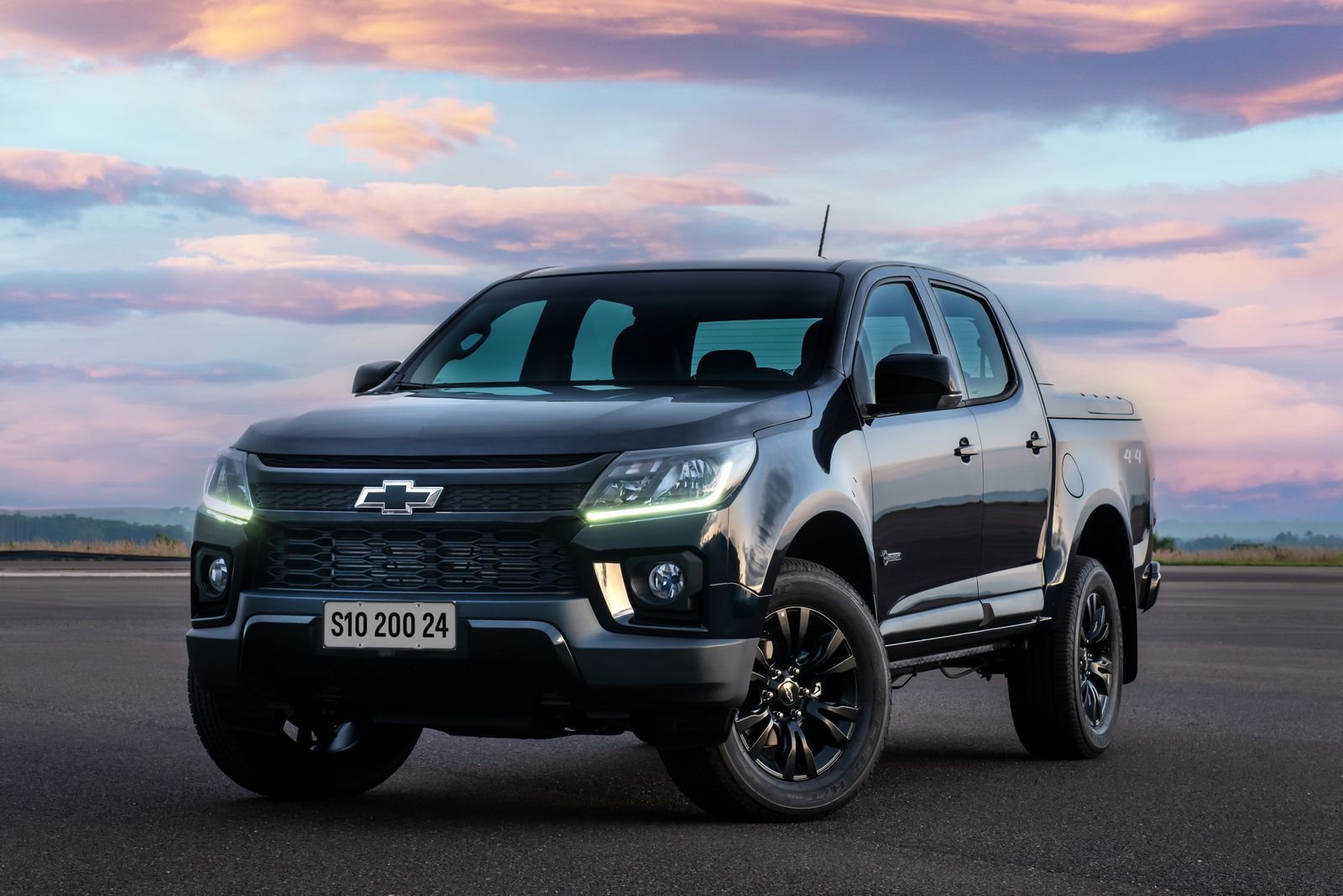 2024 - CHEVROLET S10 MIDNIGHT, foto 2