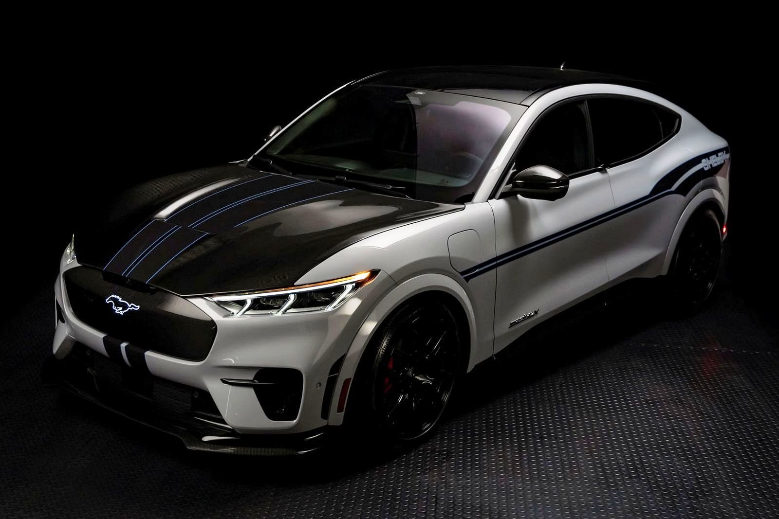 2023 - FORD MUSTANG SHELBY MACH-E GT, foto 12