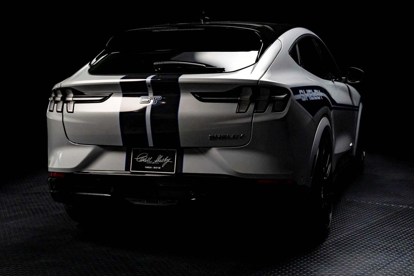 2023 - FORD MUSTANG SHELBY MACH-E GT, foto 15