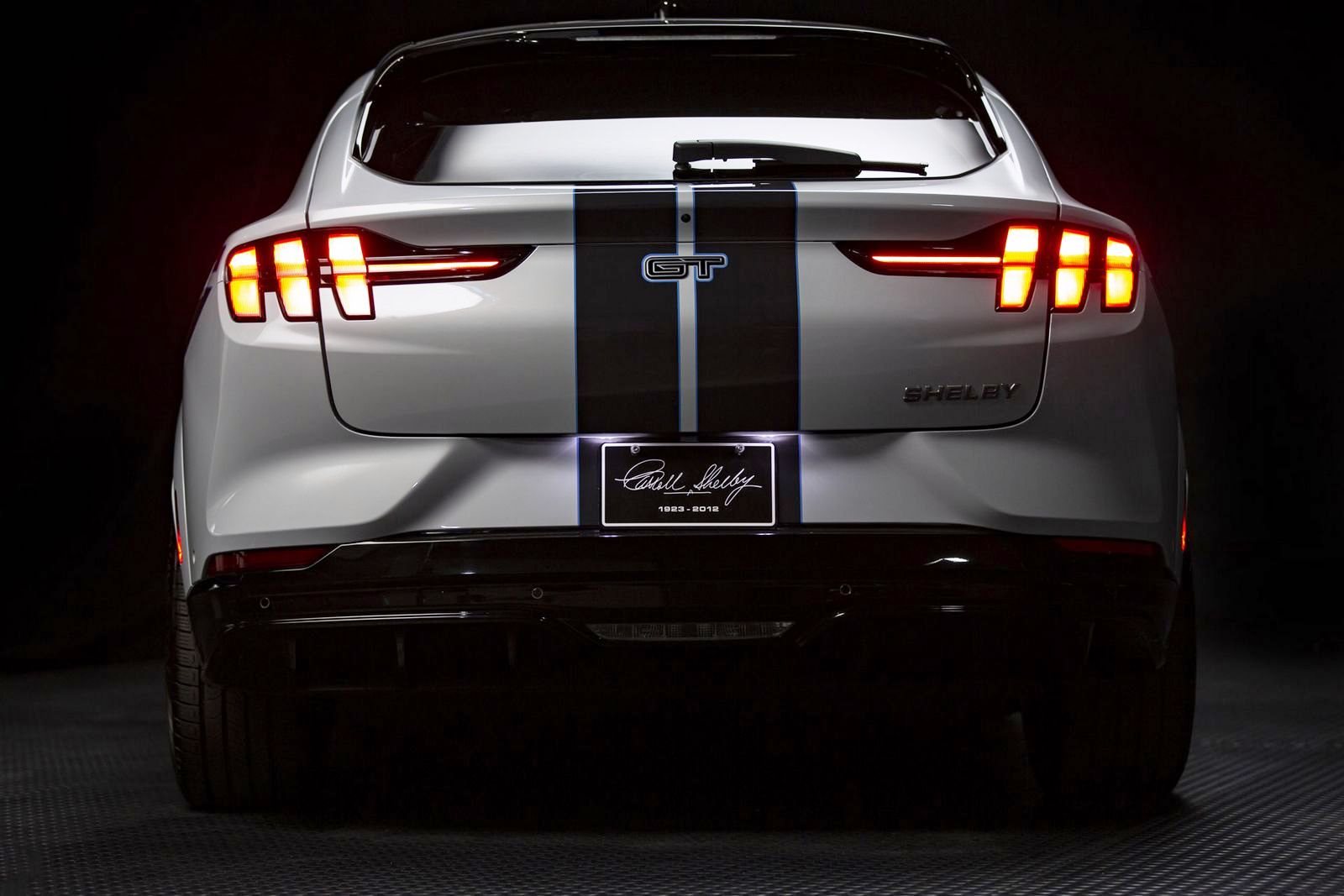 2023 - FORD MUSTANG SHELBY MACH-E GT, foto 19