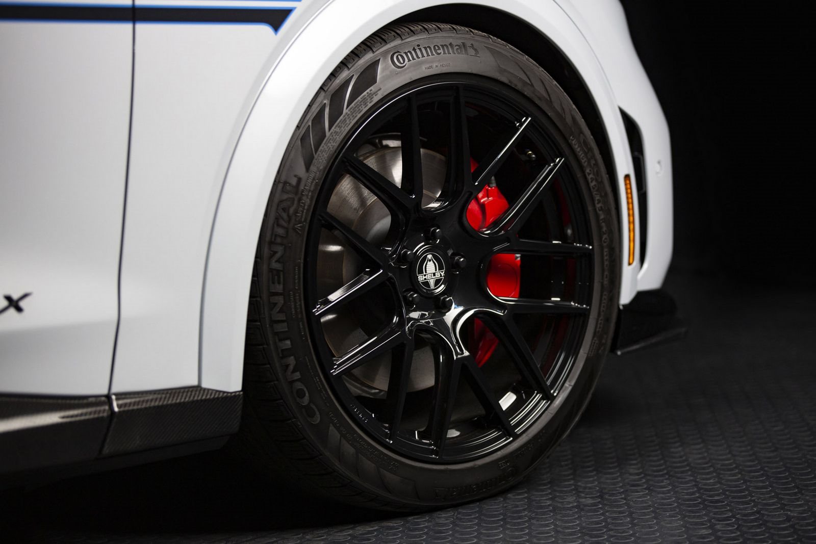 2023 - FORD MUSTANG SHELBY MACH-E GT, foto 20