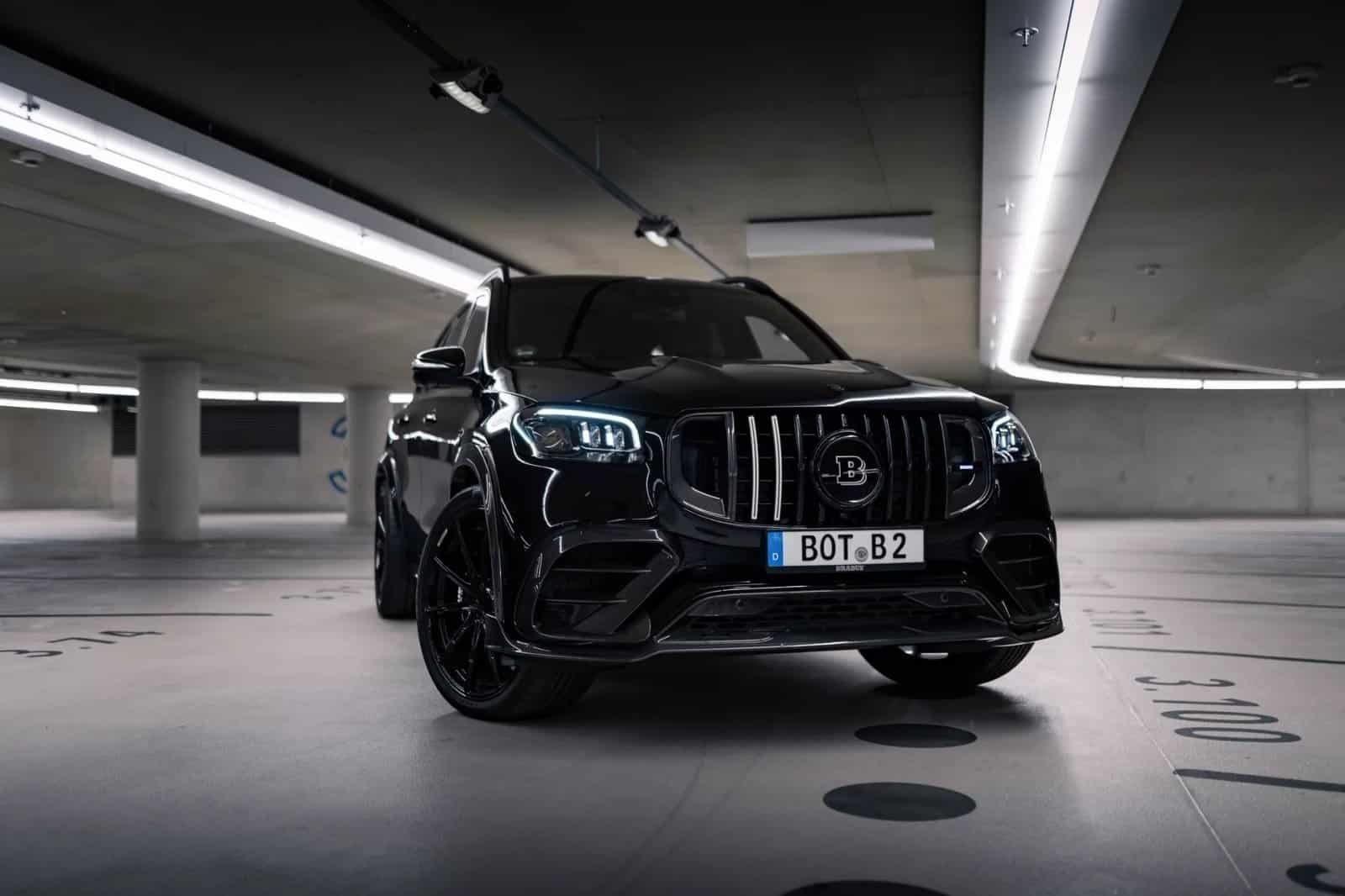 2023 - MERCEDES-AMG GLS 63 BRABUS 900 SUPERBLACK, foto 30