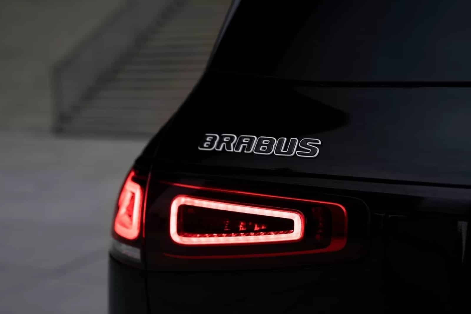 2023 - MERCEDES-AMG GLS 63 BRABUS 900 SUPERBLACK, foto 43