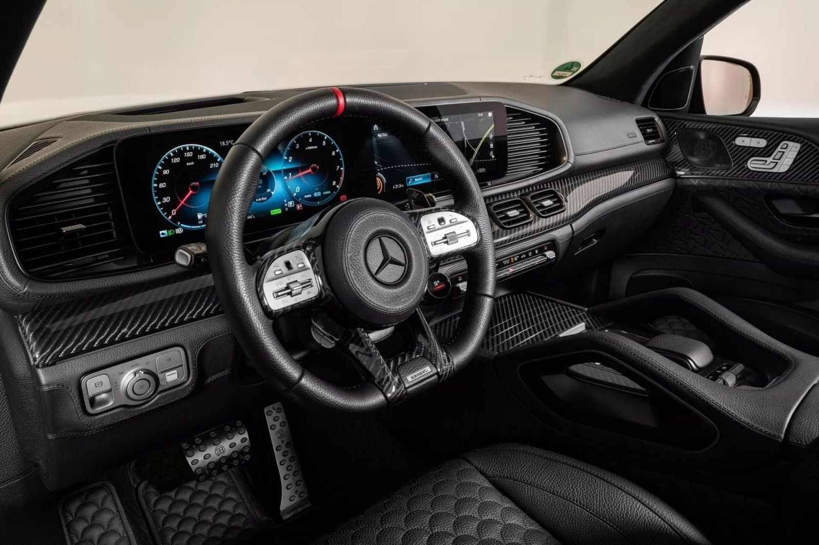 2023 - MERCEDES-AMG GLS 63 BRABUS 900 SUPERBLACK, foto 55