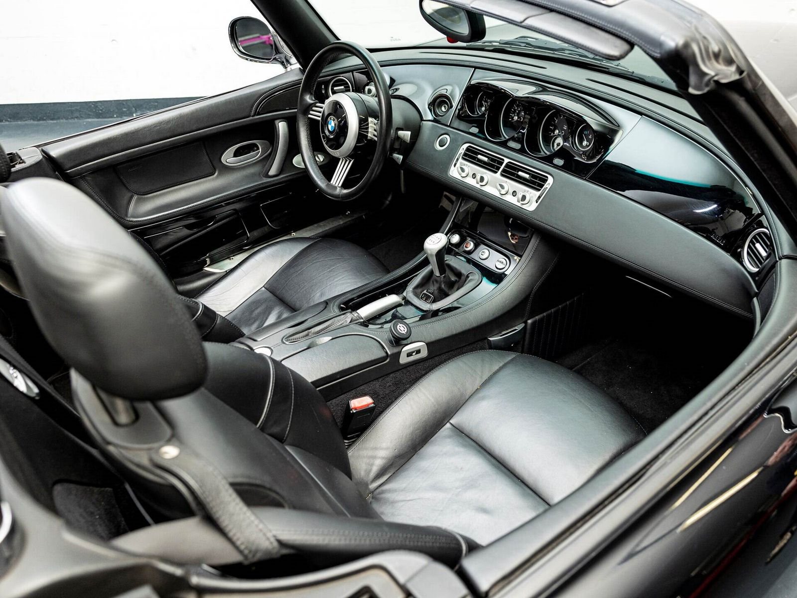 2001 - BMW Z8 ROADSTER BLACK, foto 7