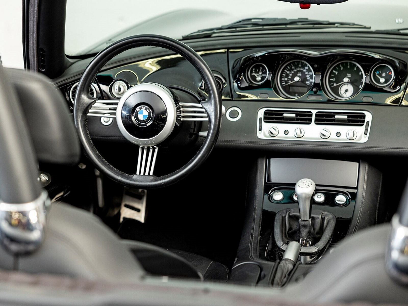 2001 - BMW Z8 ROADSTER BLACK, foto 8