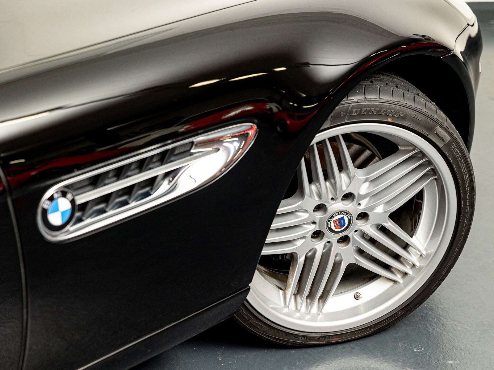 2001 - BMW Z8 ROADSTER BLACK, foto 16