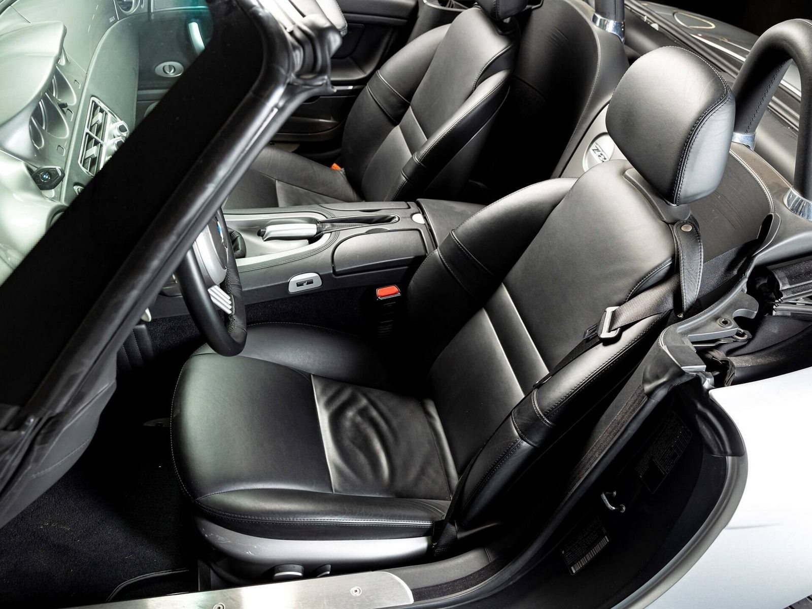 2001 - BMW Z8 ROADSTER SILVER, foto 11
