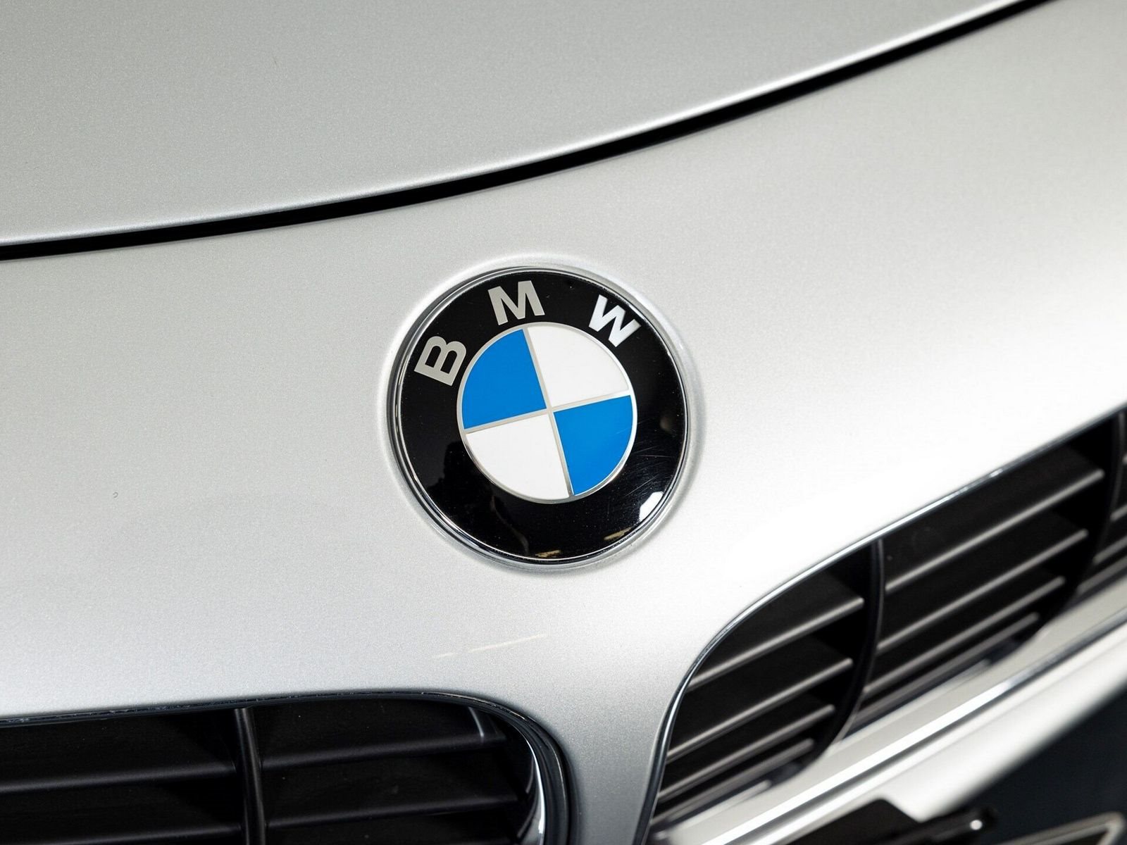 2001 - BMW Z8 ROADSTER SILVER, foto 17
