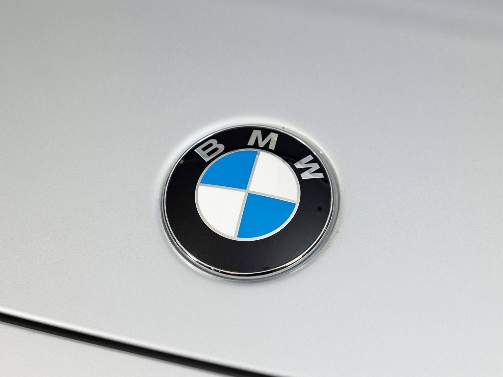 2001 - BMW Z8 ROADSTER SILVER, foto 24