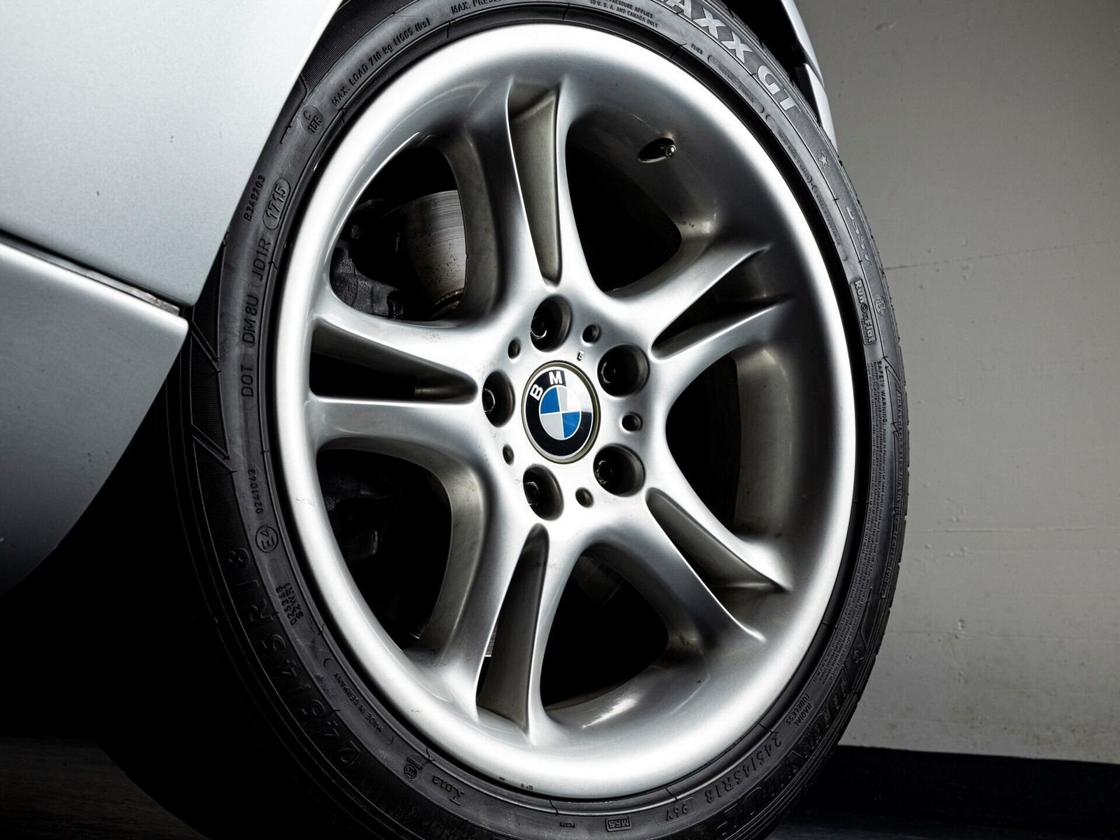 2001 - BMW Z8 ROADSTER SILVER, foto 26