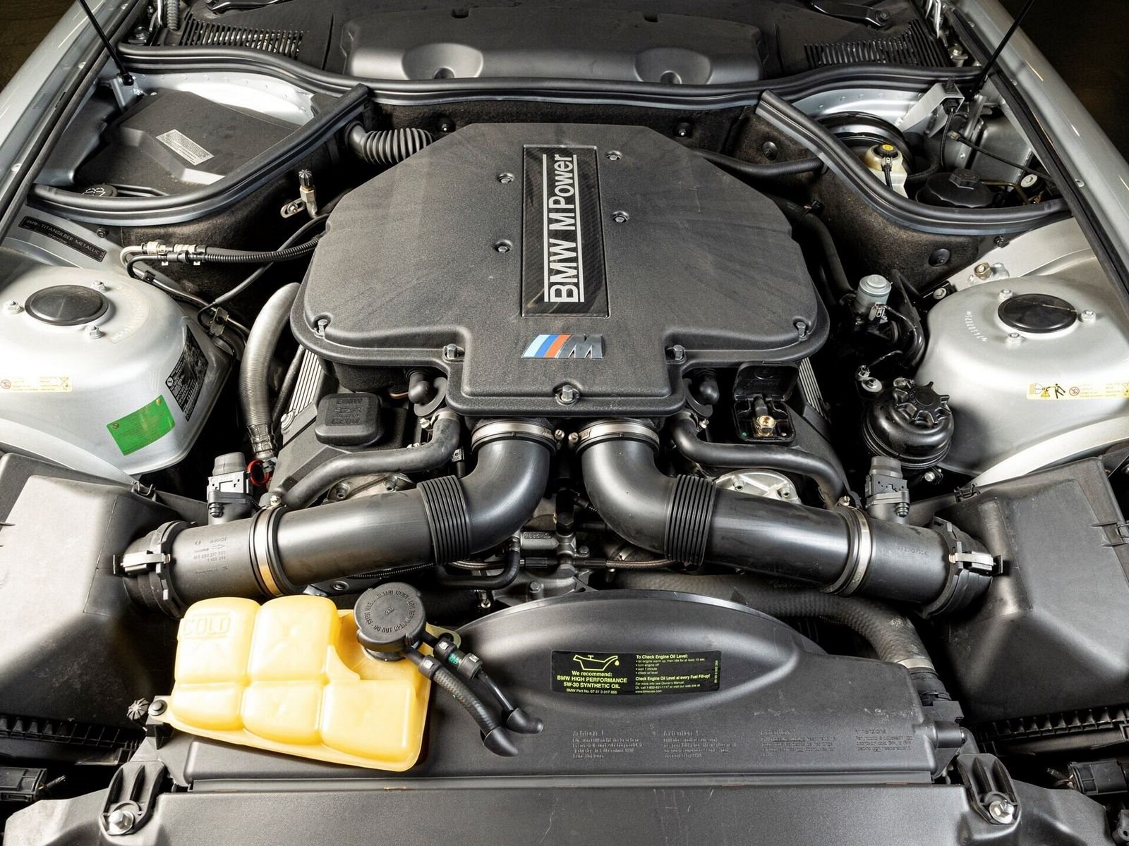 2001 - BMW Z8 ROADSTER SILVER, foto 30