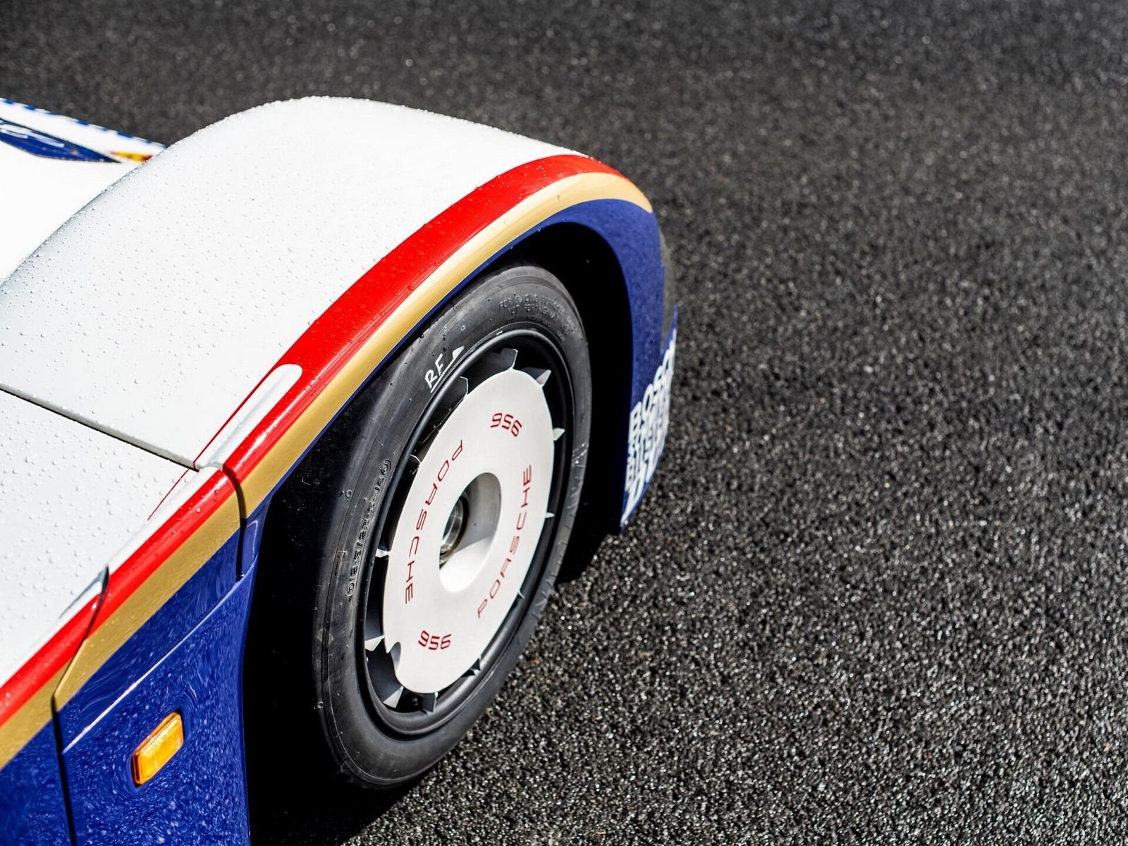 1985 - PORSCHE 962, foto 34