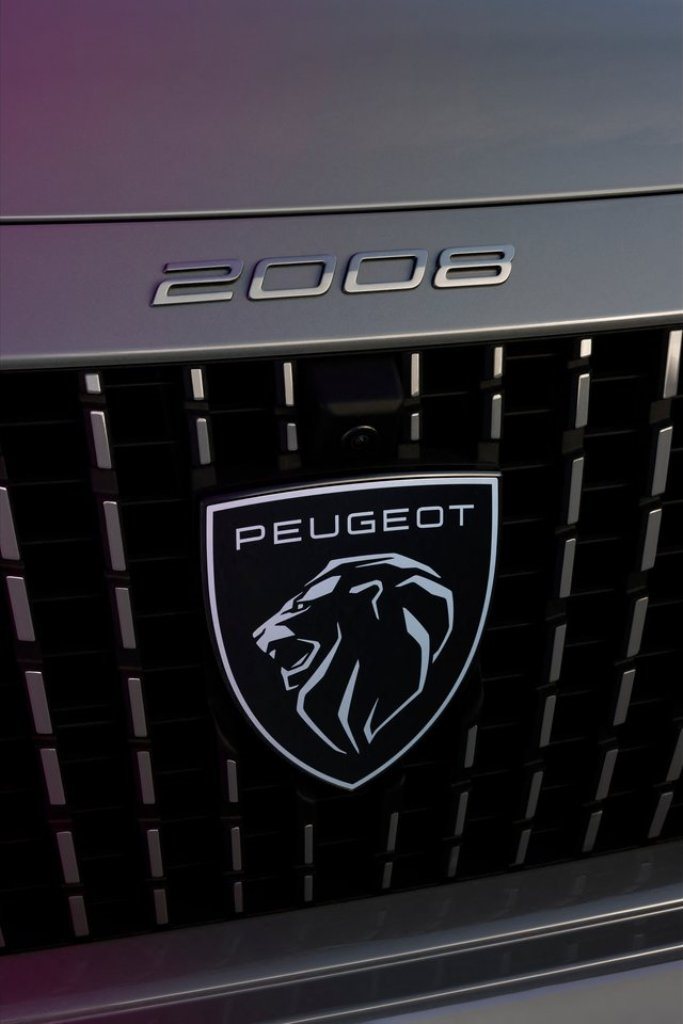 PEUGEOT E-2008, foto 35