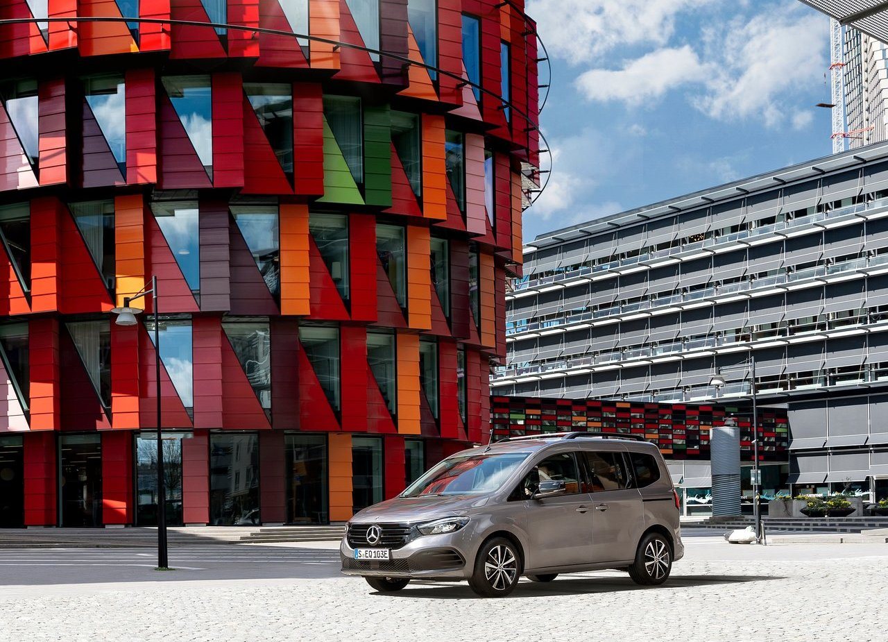 2024 - MERCEDES-BENZ EQT, foto 3