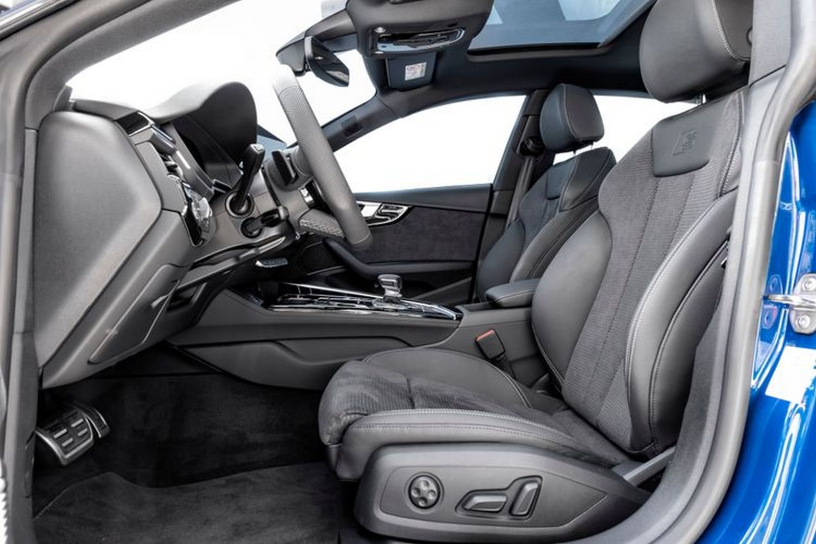 2023 - AUDI A5 2.0 SPORTBACK CARBON EDITION, foto 16