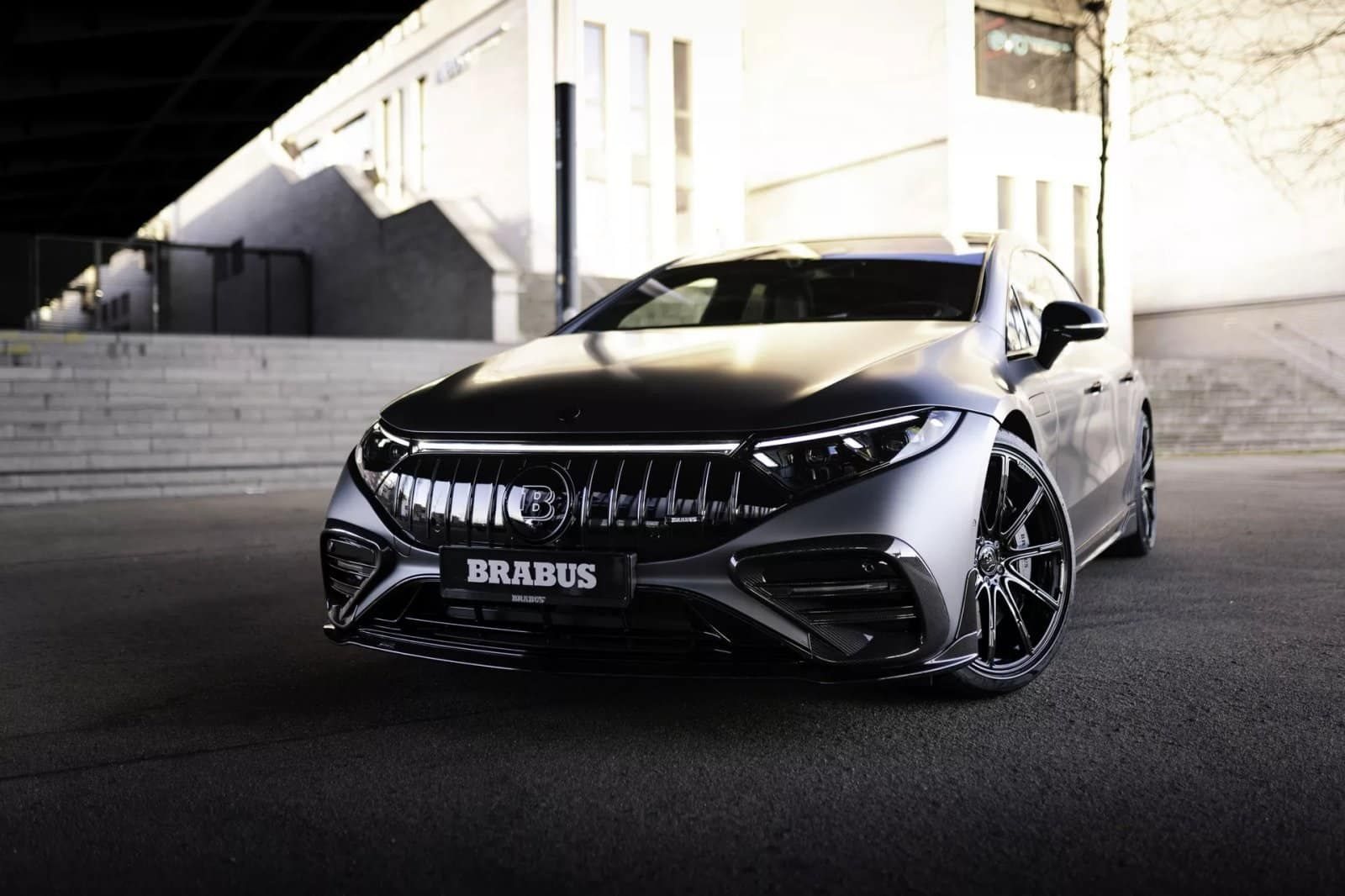 2023 - MERCEDES-AMG EQS 53 BY BRABUS, foto 1