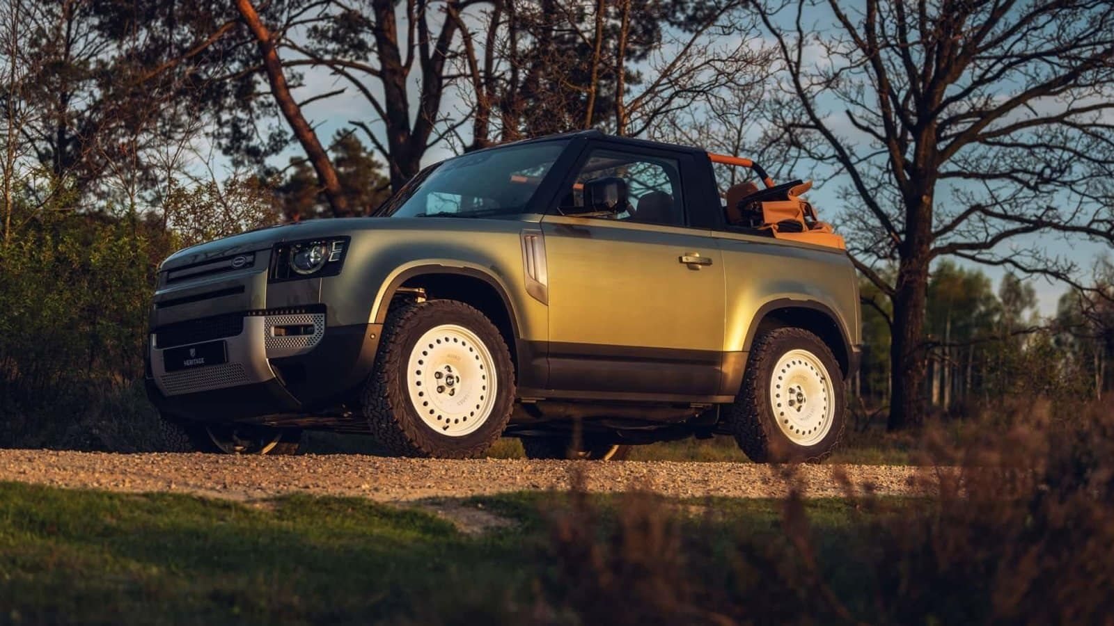 LAND ROVER DEFENDER VALIANCE CONVERTIBLE BY HERITAGE CUSTOMS, foto 19