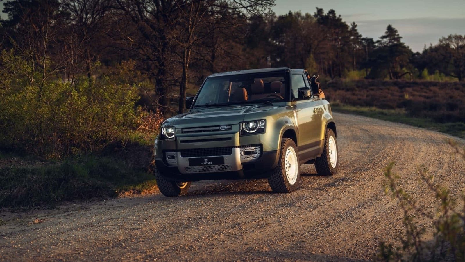 LAND ROVER DEFENDER VALIANCE CONVERTIBLE BY HERITAGE CUSTOMS, foto 20