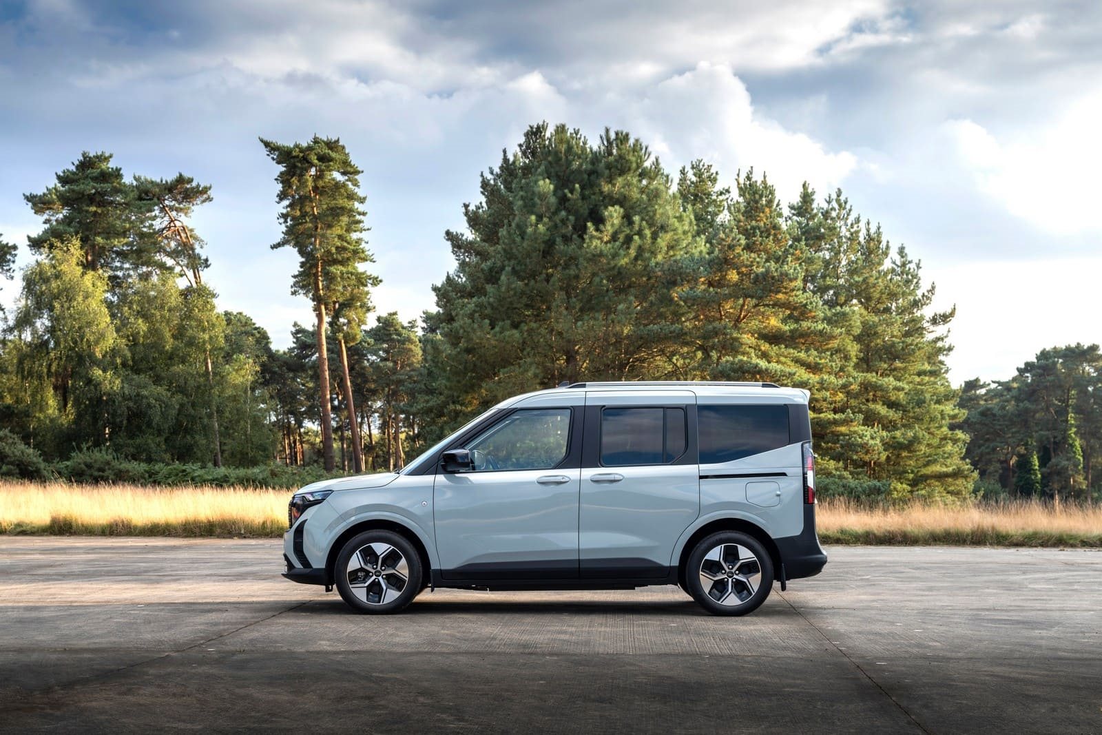 2024 - FORD E-TOURNEO COURIER, foto 16