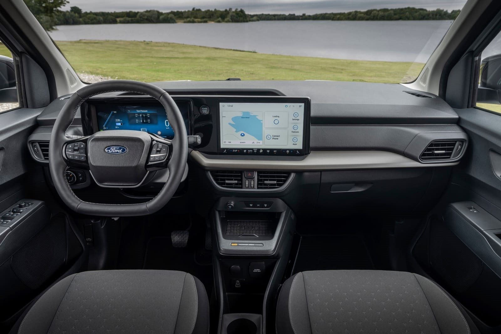 2024 - FORD E-TOURNEO COURIER, foto 35